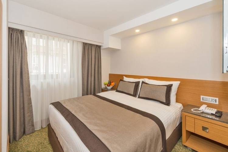 Bisetun Hotel