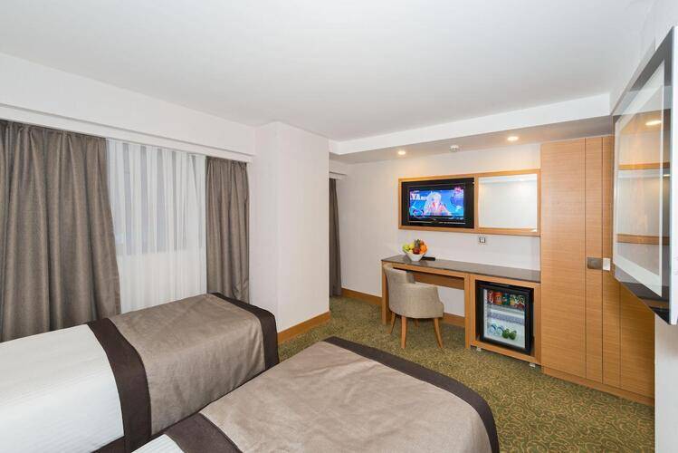 Bisetun Hotel