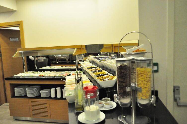 Bisetun Hotel