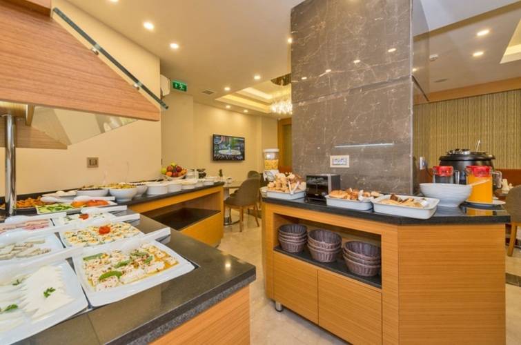 Bisetun Hotel