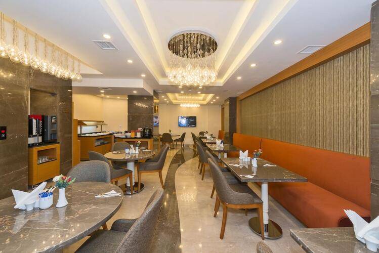 Bisetun Hotel