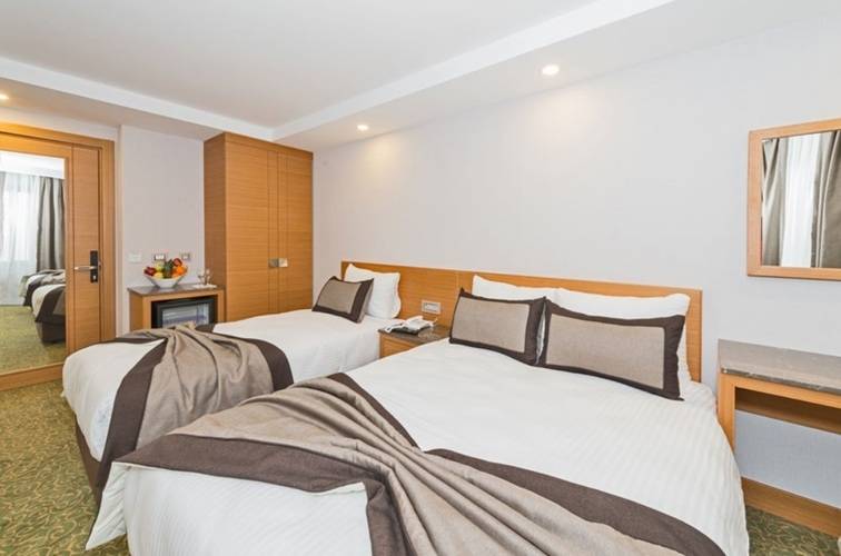 Bisetun Hotel