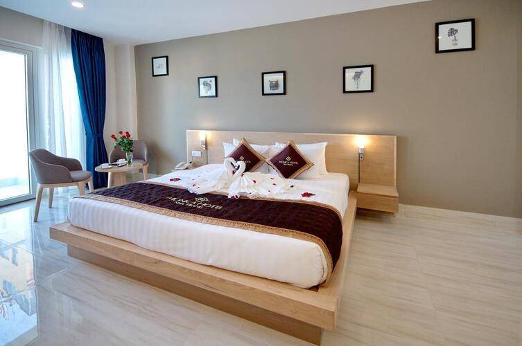 Monica Hotel Nha Trang