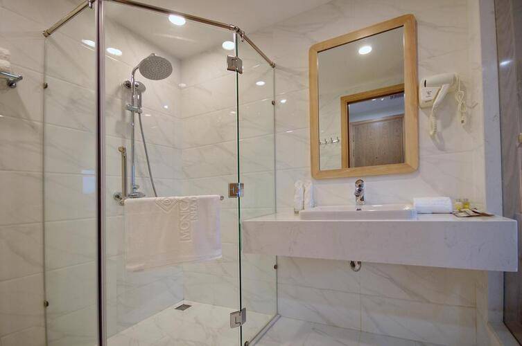 Monica Hotel Nha Trang