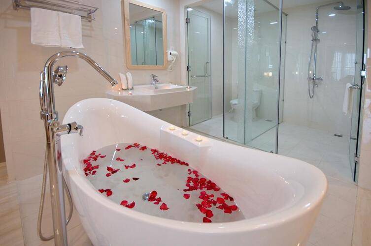 Monica Hotel Nha Trang