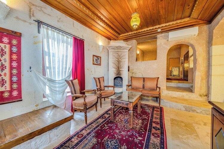 Mdc Cave Hotel Boutique