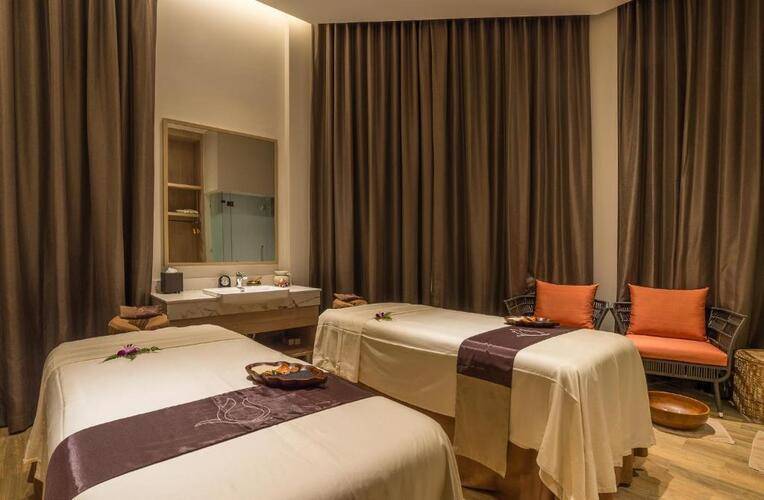 Centara Ao Nang Beach Resort And Spa Krabi
