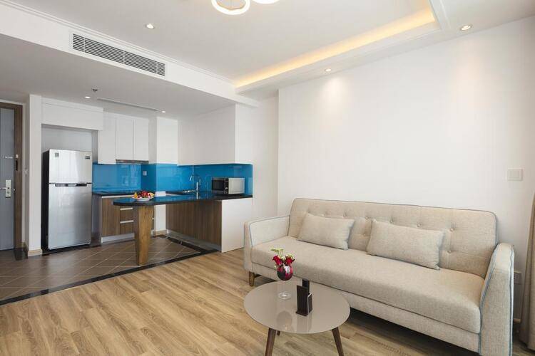 Comodo Nha Trang Hotel
