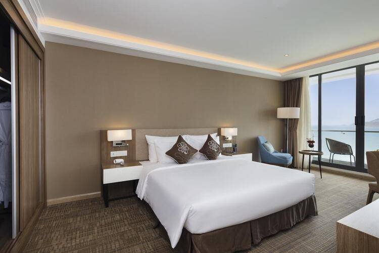 Comodo Nha Trang Hotel