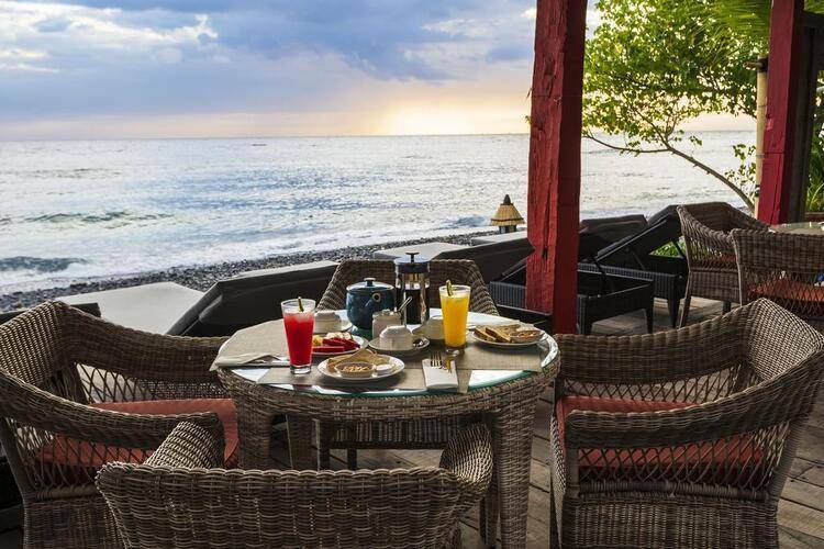 Amed Lodge By Sudamala Resorts