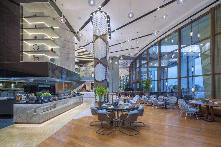 Andaz Dubai The Palm, By Hyatt