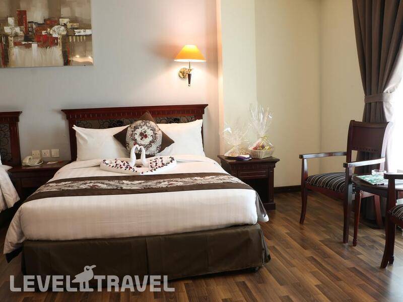 Фотография Pars International Hotel