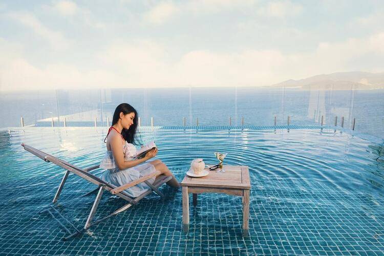 V Hotel Nha Trang