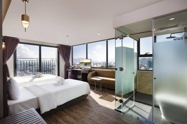 V Hotel Nha Trang