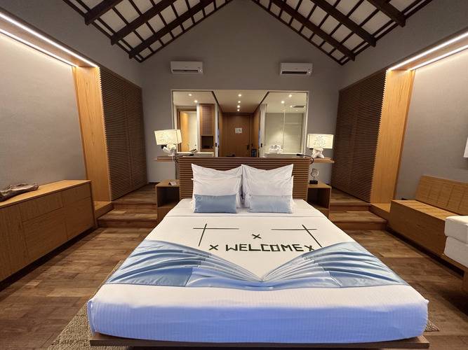 Cinnamon Velifushi Maldives