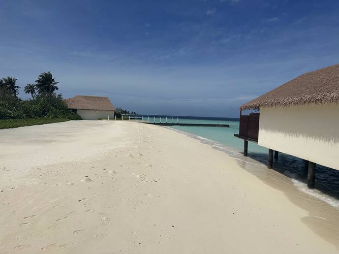 Cinnamon Velifushi Maldives
