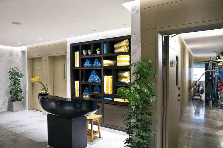 Grayton Hotel Dubai