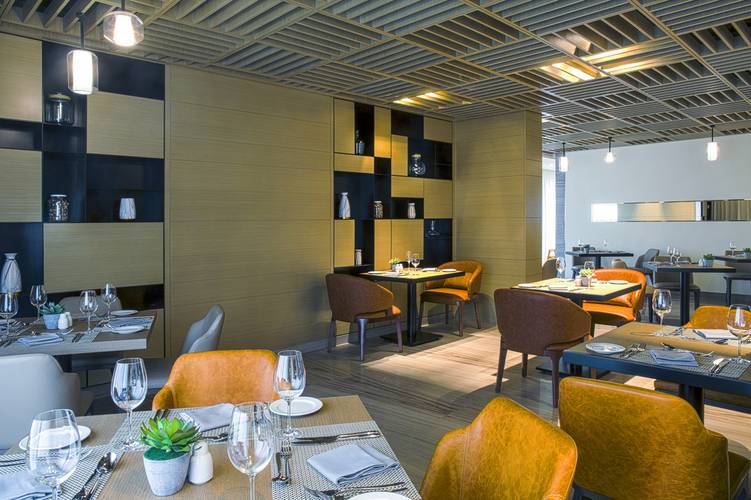 Grayton Hotel Dubai