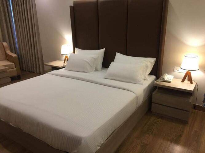 Regent Laguna