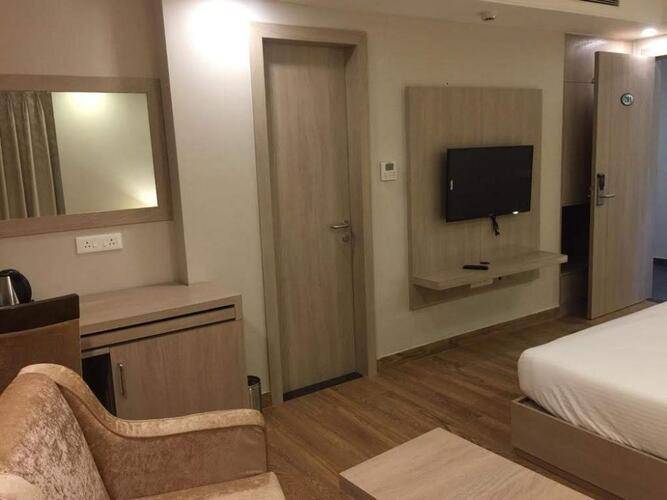 Regent Laguna