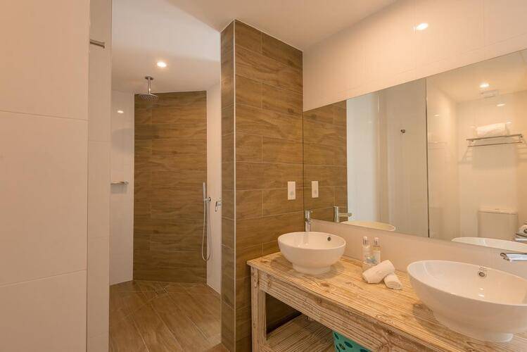 Le Nautique Luxury Beachfront Apartment