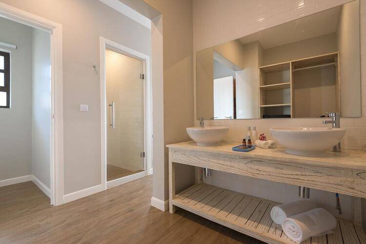 Le Nautique Luxury Waterfront