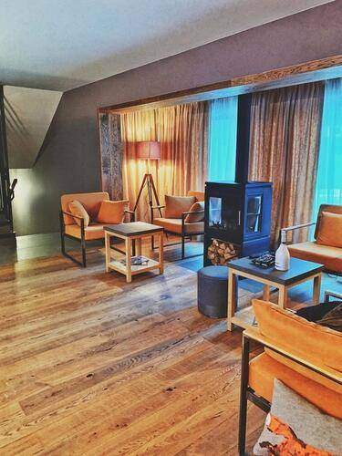 Teghenis Resort