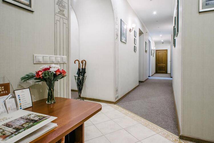 Anabel Hotel