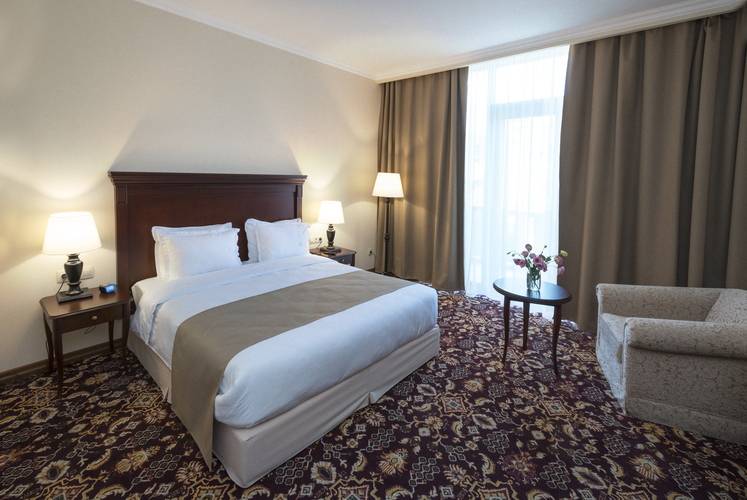 Ani Grand Hotel