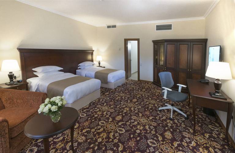 Ani Grand Hotel