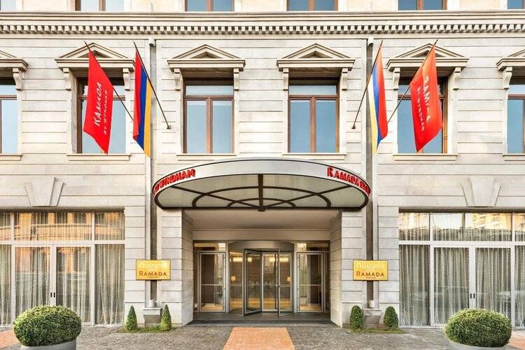 Ramada Hotel & Suites By Wyndham Yerevan
