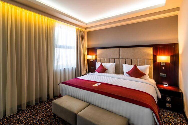 Ramada Hotel & Suites By Wyndham Yerevan