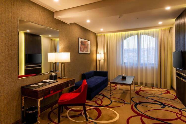 Ramada Hotel & Suites By Wyndham Yerevan