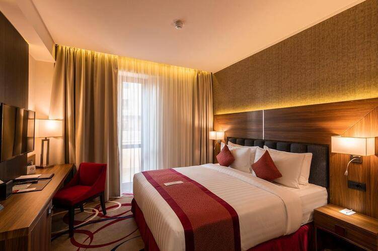 Ramada Hotel & Suites By Wyndham Yerevan