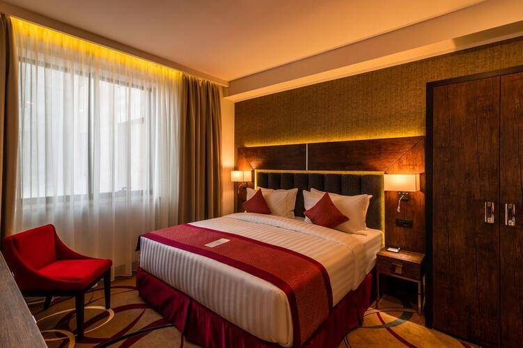 Ramada Hotel & Suites By Wyndham Yerevan
