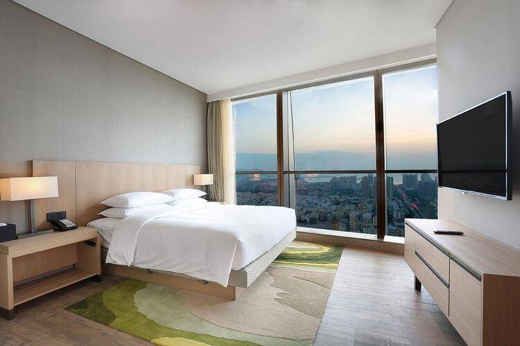 Hyatt Place Sanya City Center
