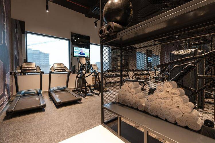 Studio One Hotel