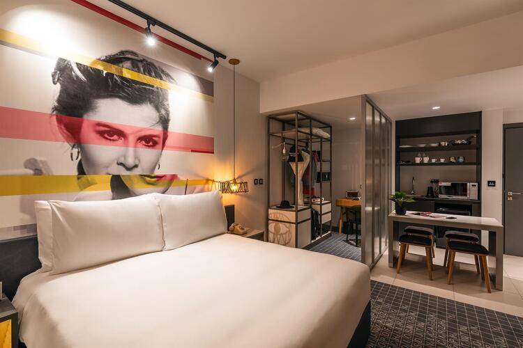 Studio One Hotel