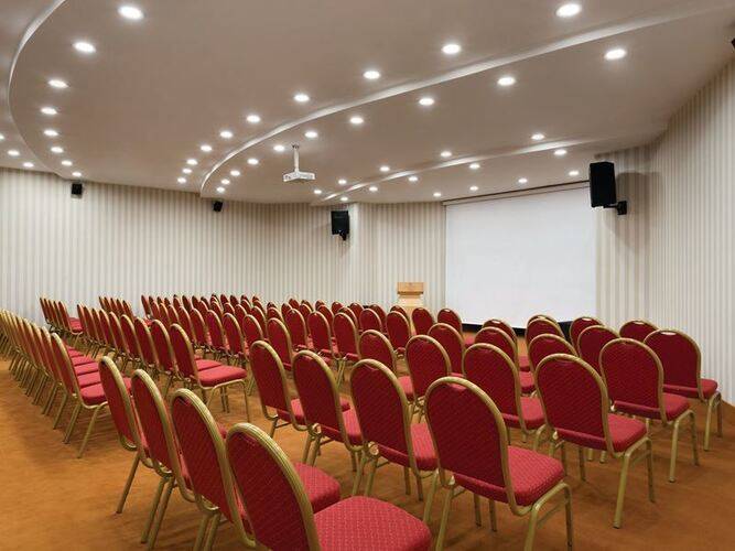 Ramada Plaza By Wyndham Izmir