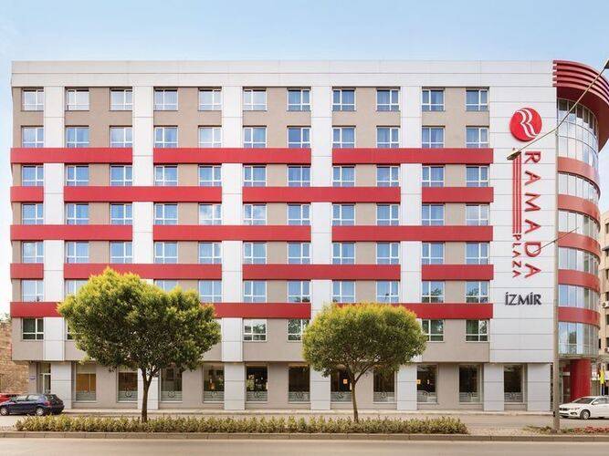 Ramada Plaza By Wyndham Izmir
