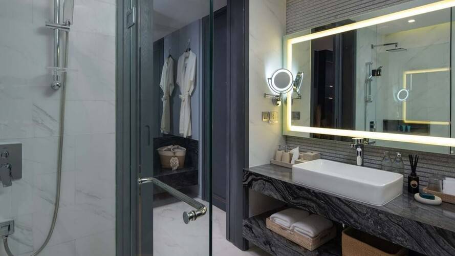 Wyndham Grand Nai Harn Beach Phuket