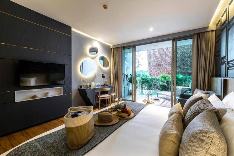 Wyndham Grand Nai Harn Beach Phuket