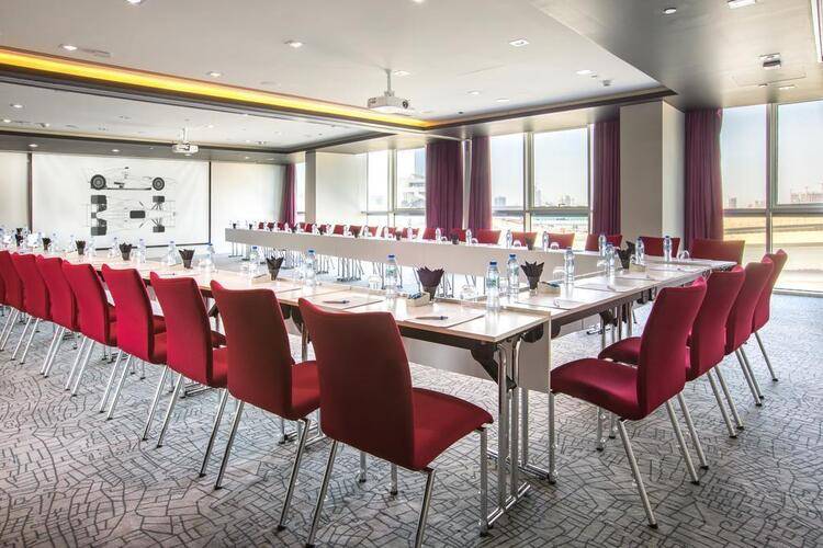 Park Inn By Radisson Dubai Motor City