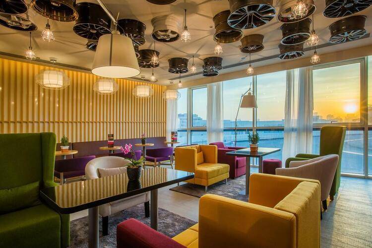 Park Inn By Radisson Dubai Motor City