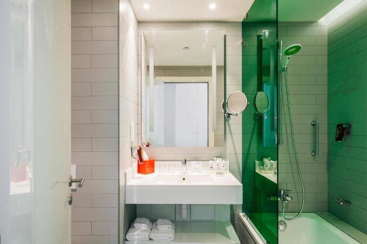Park Inn By Radisson Dubai Motor City