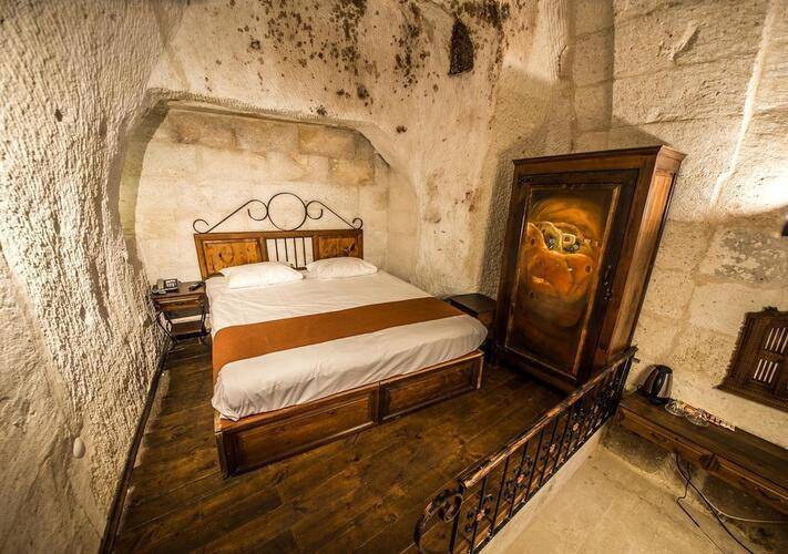Harkasos Cave Hotel