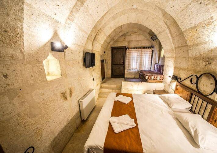 Harkasos Cave Hotel