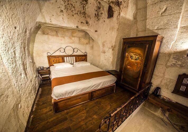 Harkasos Cave Hotel