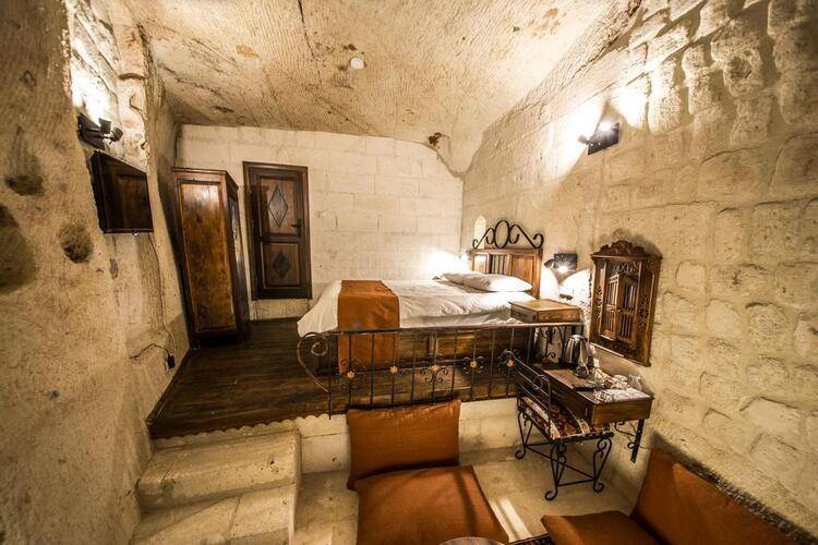Harkasos Cave Hotel
