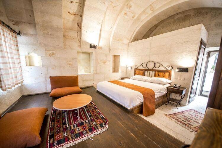 Harkasos Cave Hotel